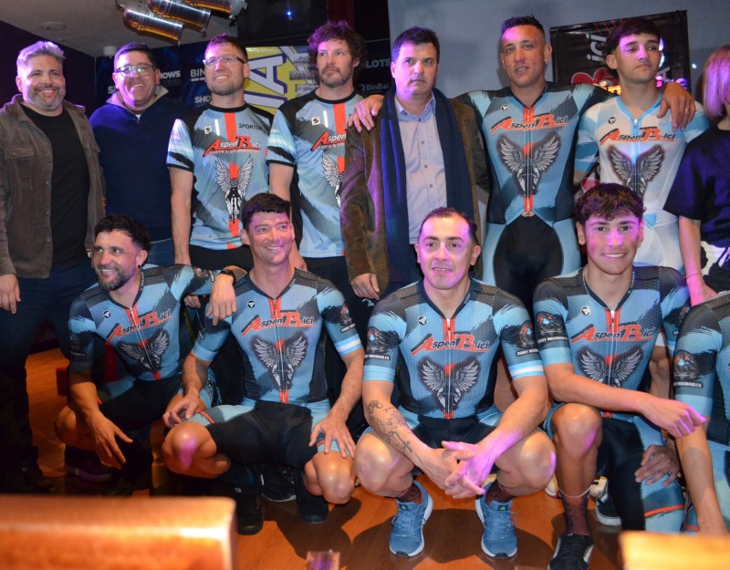 El equipo olavarriense Aspen Bici sale a pista